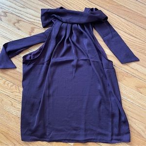 Banana Republic tie neck sleeveless blouse